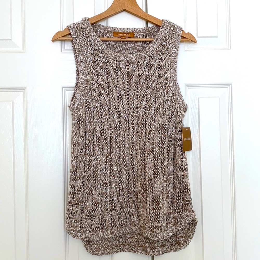 NWT. Ellen Tracy sleeveless crew neck soft top